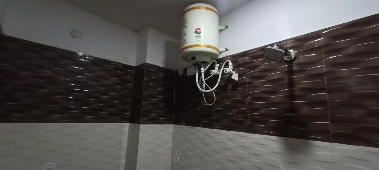 Sainik Guest House 500Mtr From Medanta Hospital Lucknow Exteriör bild